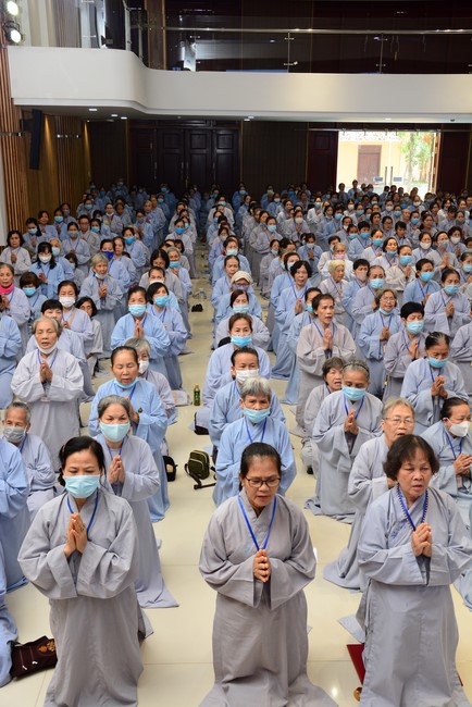 Dharma Talk “Peaceful place to stop ” – The 96th Seven-Day Retreat